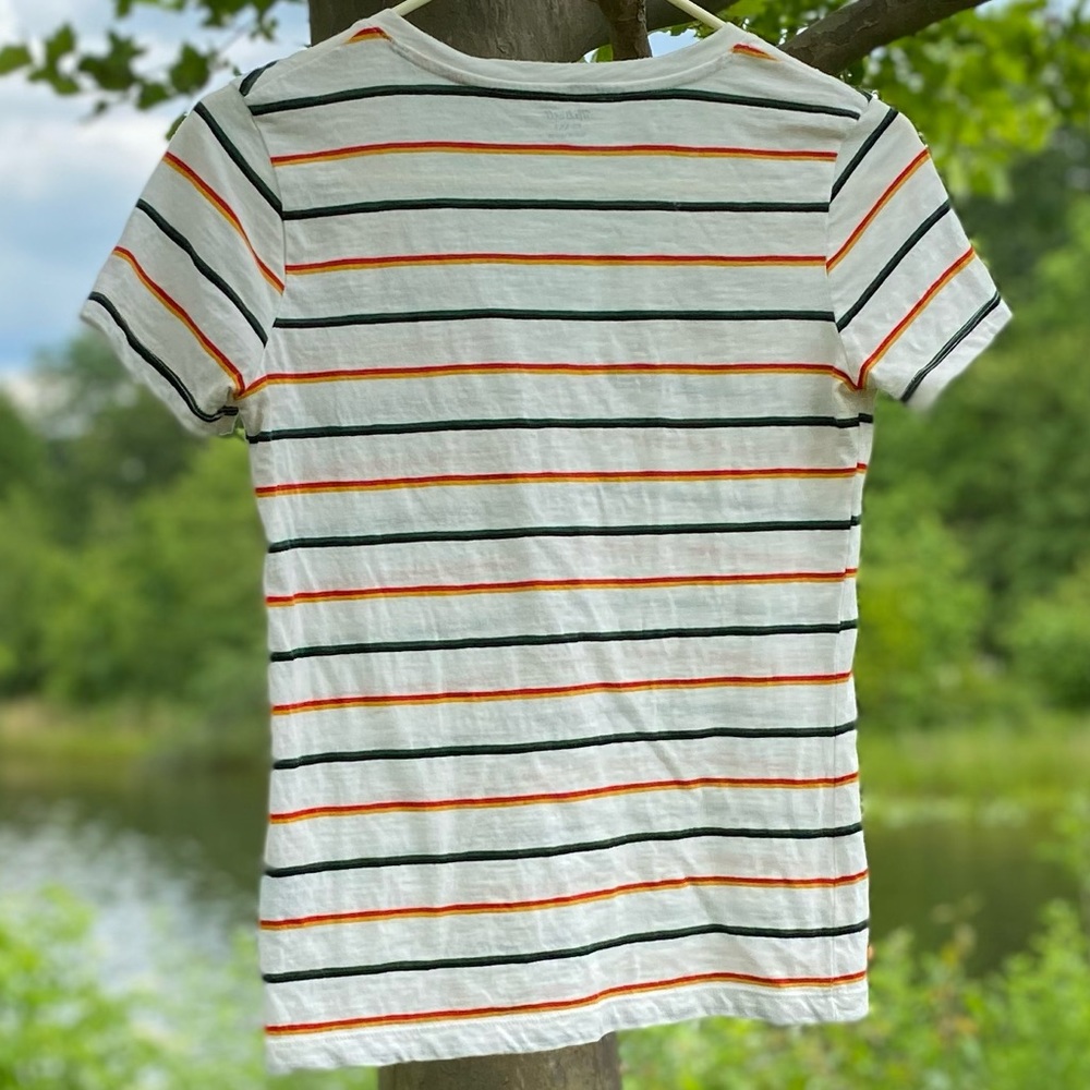 ❌SOLD❌ ⚡️Madewell | Cream Striped V-neck Tee | EUC | XXS ❤️ 1 Tiny Flaw - Picture 16 of 17